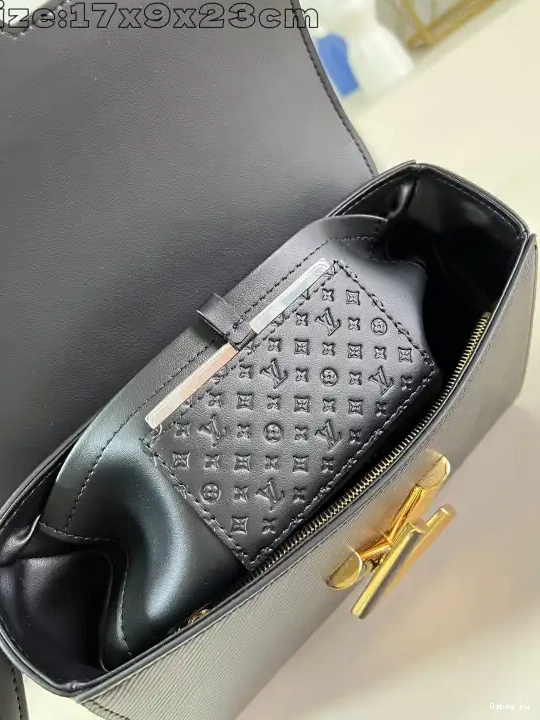 TWIST MM-23*17*9.5CM VUITTON LOUIS 0527
